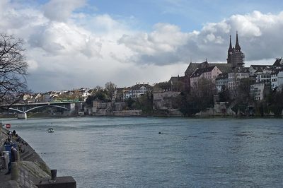 Rhein und Münster in Basel