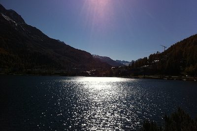 St. Moritzersee im Mondlicht